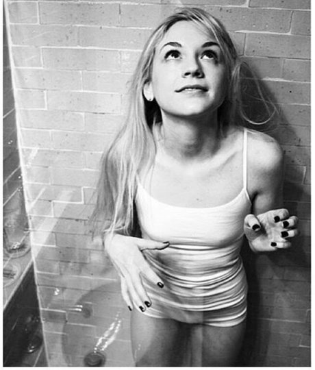 Emily Kinney onlyfans joi
