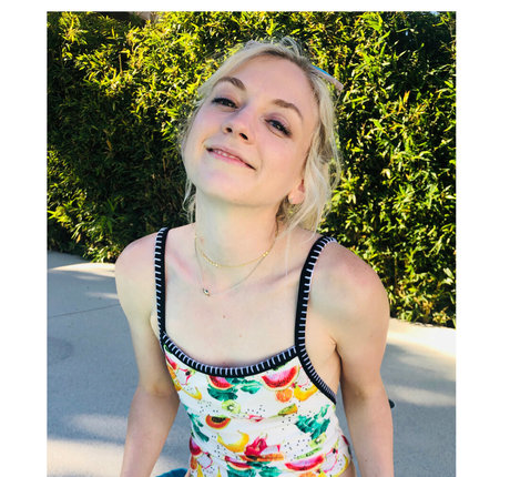 Emily Kinney onlyfans boobs