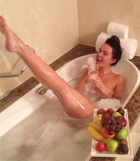 Jennifer Metcalfe onlyfans leake