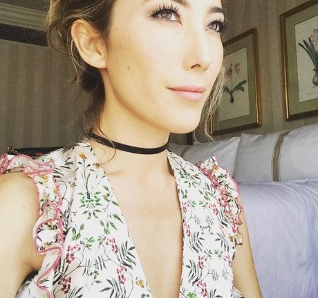 Dichen Lachman onlyfans leak naked