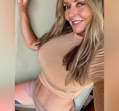 Carol Vorderman only fans