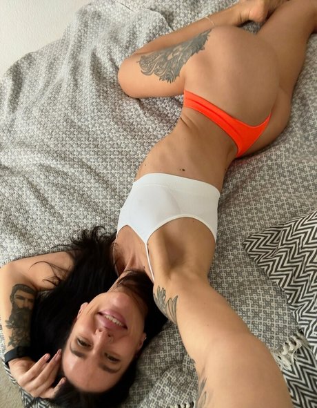 karma privat Profile image