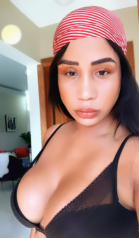 badwhitney onlyfans nude content