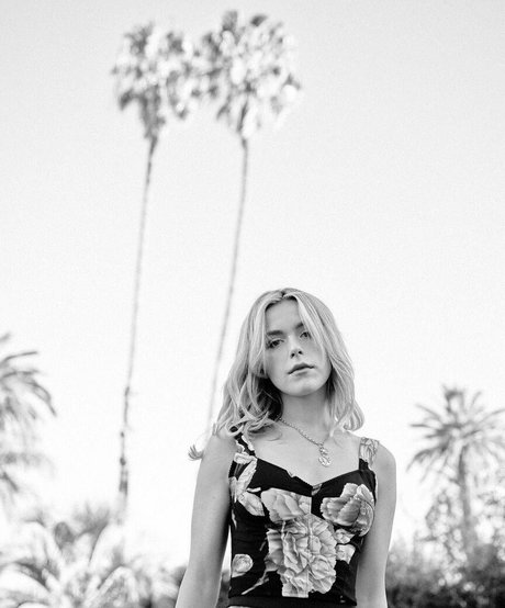 Kiernan Shipka leaked nudes onlyfans