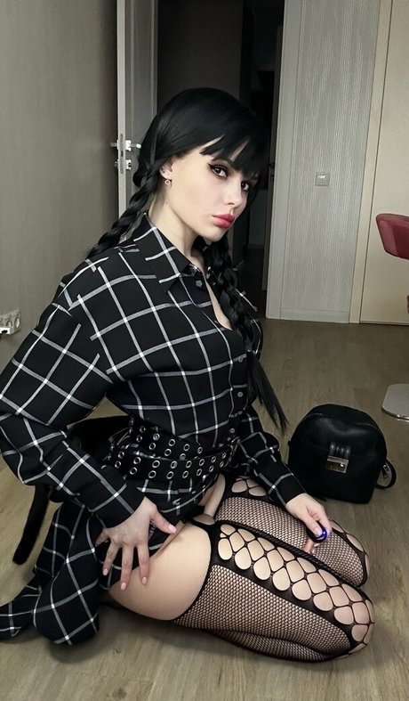 Purple Amelie only fans nudes