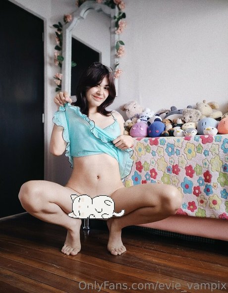 evee meow onlyfans de