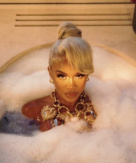 famous female onlyfans adult view