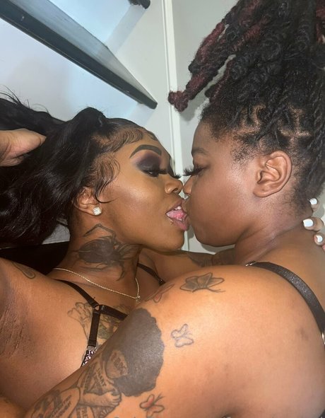 fmereloaded only fans porn