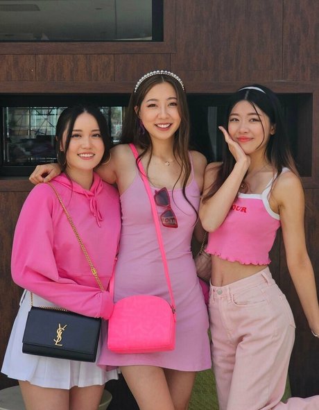 AngelsKimi onlyfans ass