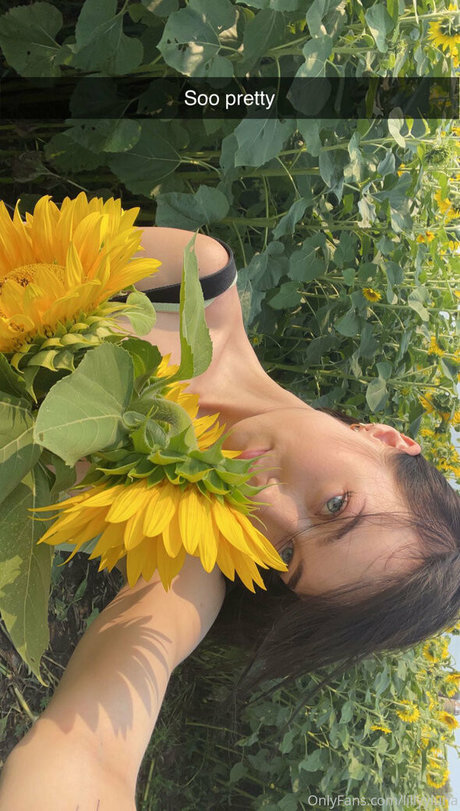 LillyyLuna onlyfans leaked.