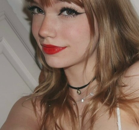 Mikahhlynn nude only fans leaks