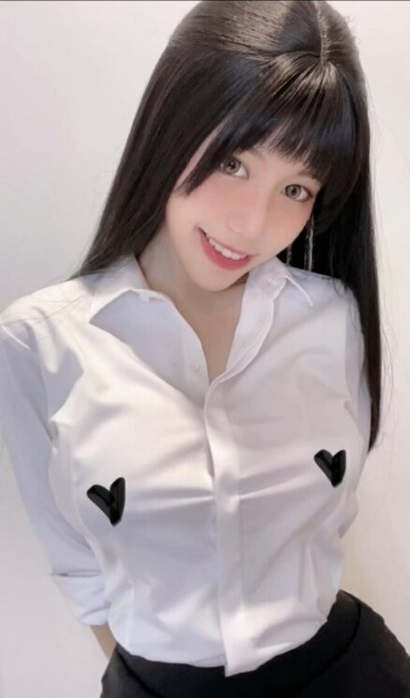 Ain Nguyen only fans sex