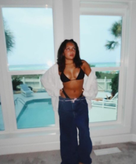 Avani Gregg only fans photos