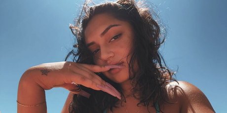 Avani Gregg onlyfans leak