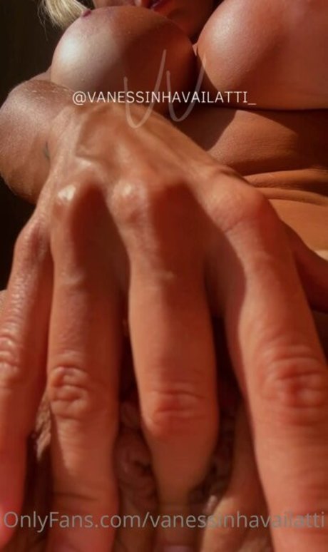 Vanessinha Vailatti onlyfans naked leak
