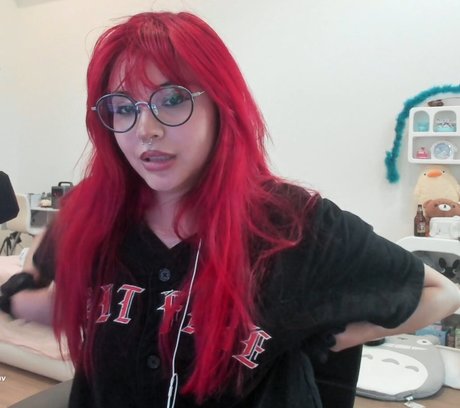 Noodlenom onlyfans strip