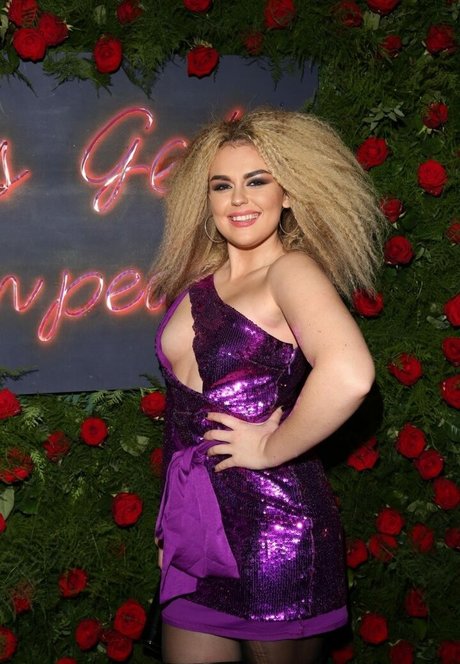 mature creampie onlyfans nudes depiction