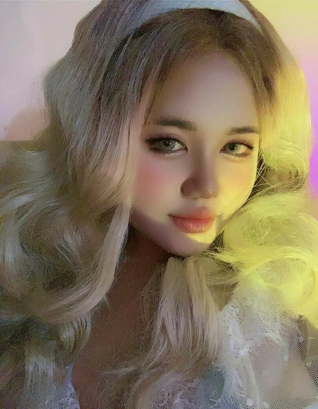 Charlotte LinLin porn onlyfans