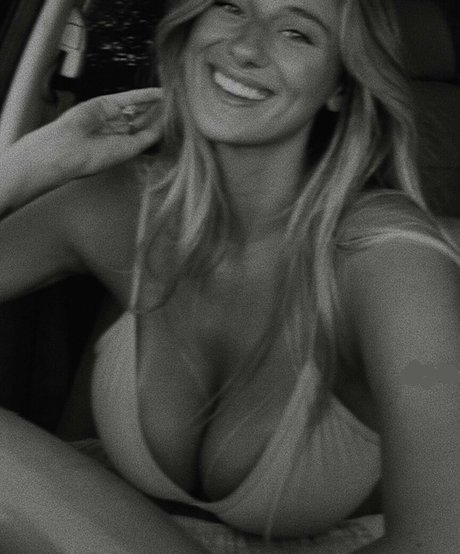 licking onlyfans pretty capture