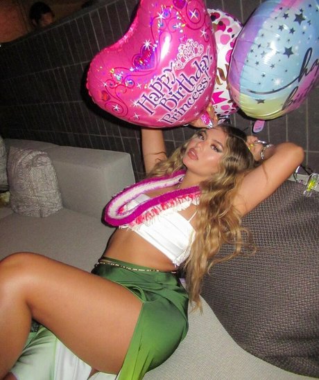 Sofia Jamora leak onlyfans nude