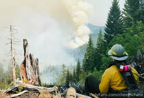 cheekschase1 onlyfans posts