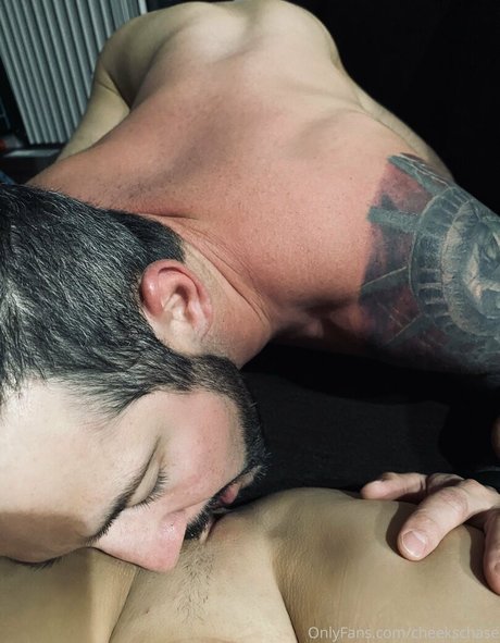 cheekschase1 xxx onlyfans