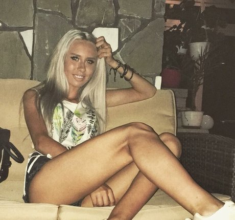 Minhas Edit onlyfans sex leak