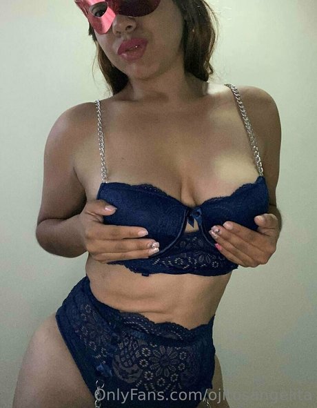ojitosangelita onlyfans leaks