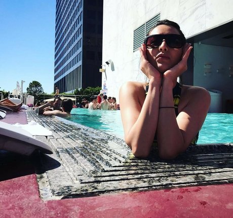 Jane Douglas nude onlyfans leaked