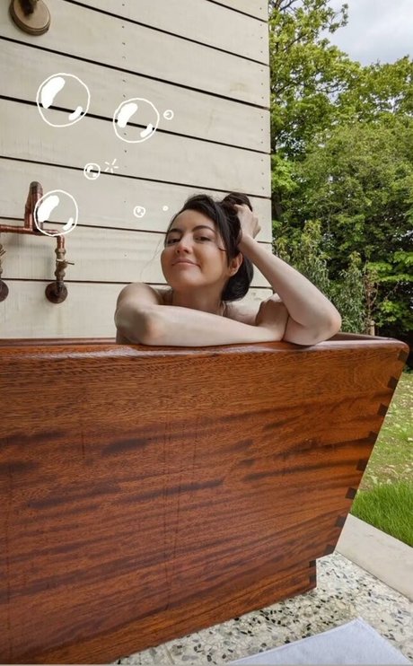 Jane Douglas onlyfans porn