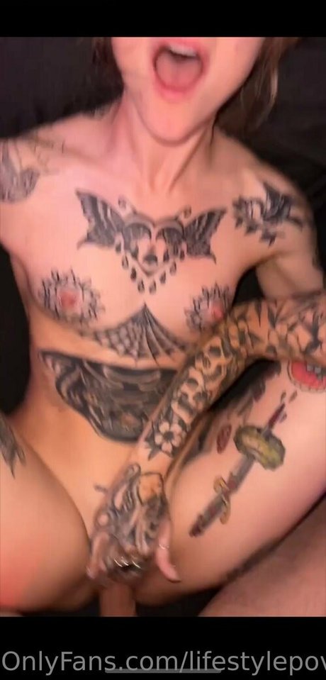 elisvault only fans content