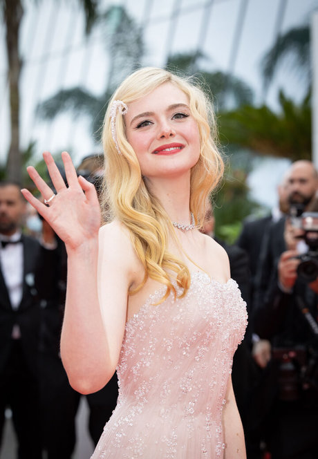 Elle Fanning  portrayal