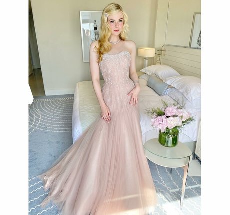 Elle Fanning leaks only fans