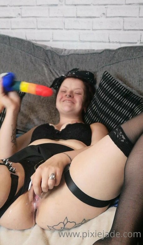 pixiejadeuk onlyfans leak nude