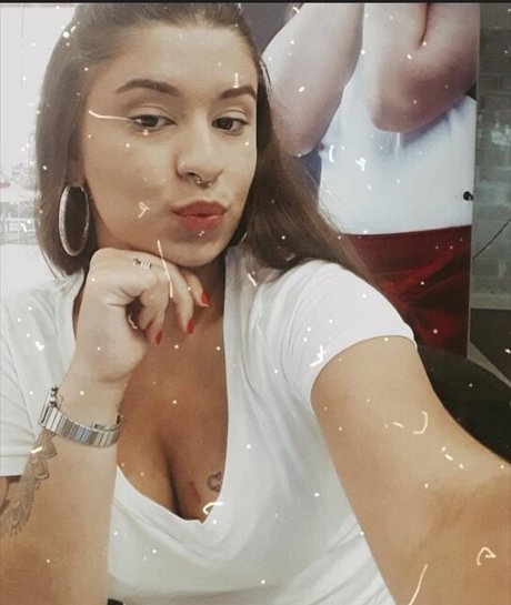 Bruna Junckes onlyfans leak porn