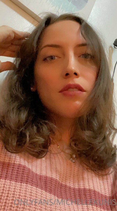 michellekunis onlyfans pics