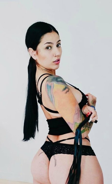 lolisaenz onlyfans leake