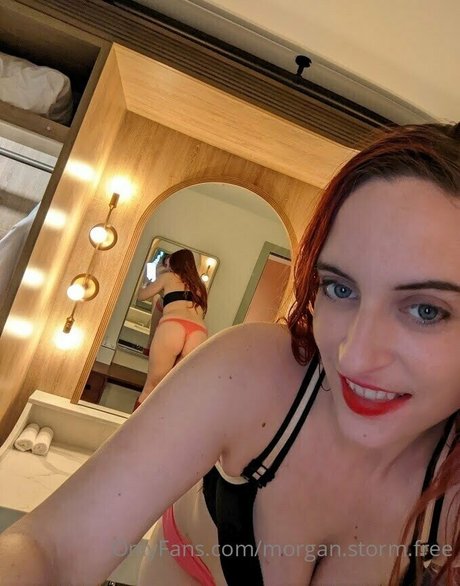 morganstormxo free only fans photos