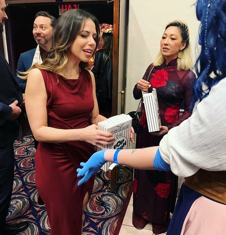 Laura Bailey only fans porn