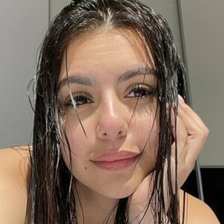 Iriannis Rodriguez nude onlyfans