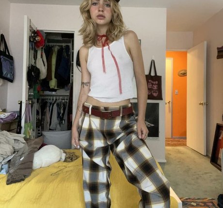 Hadley Nelson free only fans