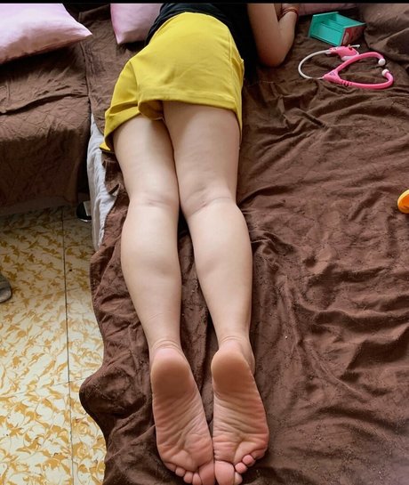 Snowyfeet19 onlyfans public photos