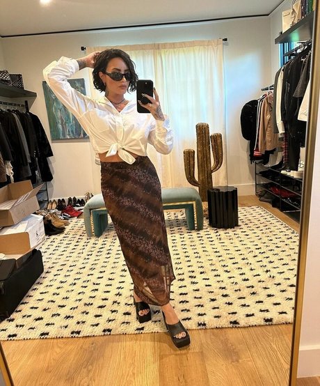 Demi Lovato onlyfans nudes leak