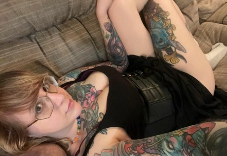 PushingUpRoses onlyfans free