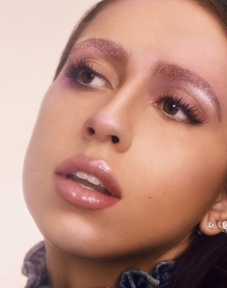 Tate McRae onlyfans nude leak