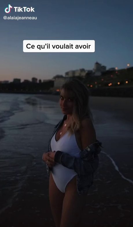 AlaiaJeanneau porn onlyfans leak