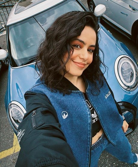 Yasmin Ali Yassine onlyfans joi