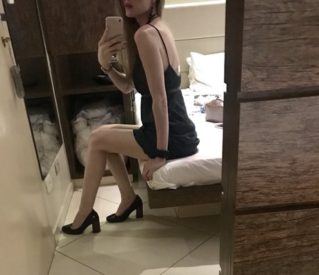 Sara Muller onlyfans naked