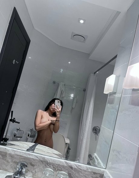 itsmearra freeaccount porn leaked onlyfans