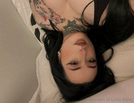 Lydiarains strip onlyfans